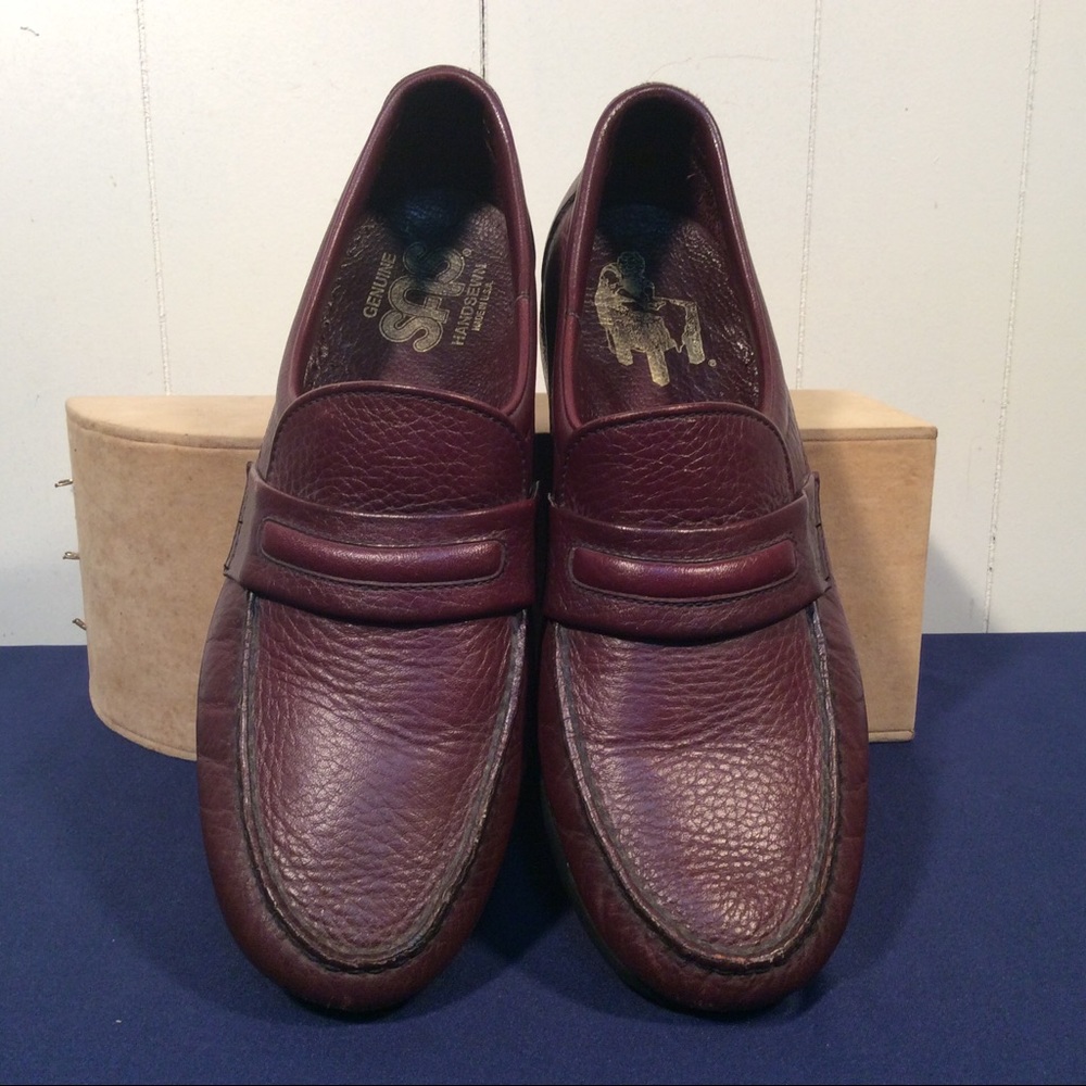 Men’s SAS hand-sewn leather burgundy slip ons shoes made USA size 9 1/2